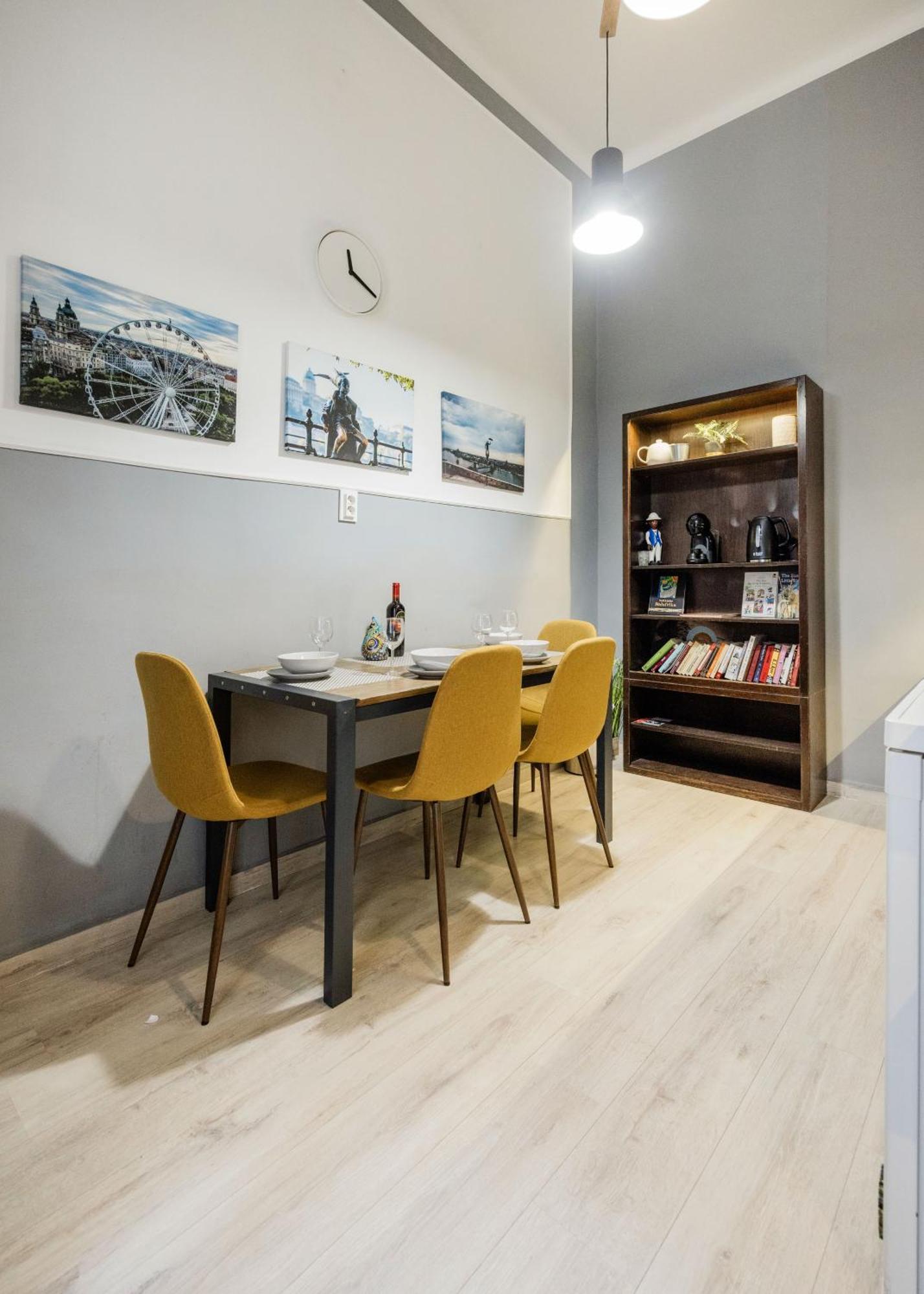 Urban Tranquillity By The Main Shopping Street Διαμέρισμα Βουδαπέστη Εξωτερικό φωτογραφία